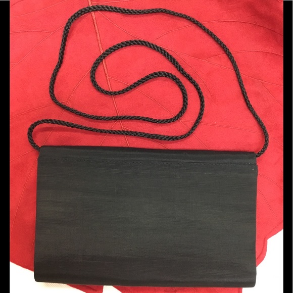 Appears to be New Darling Black Bag - Picture 2 of 3